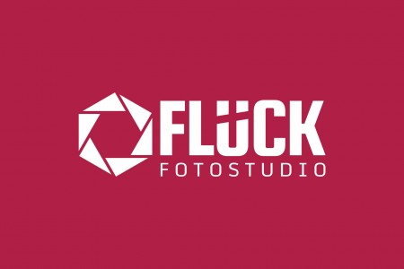 Bitte beachten Sie die Sonderöffnungszeiten von Foto Flück an Weihnachten und Silvester 2019